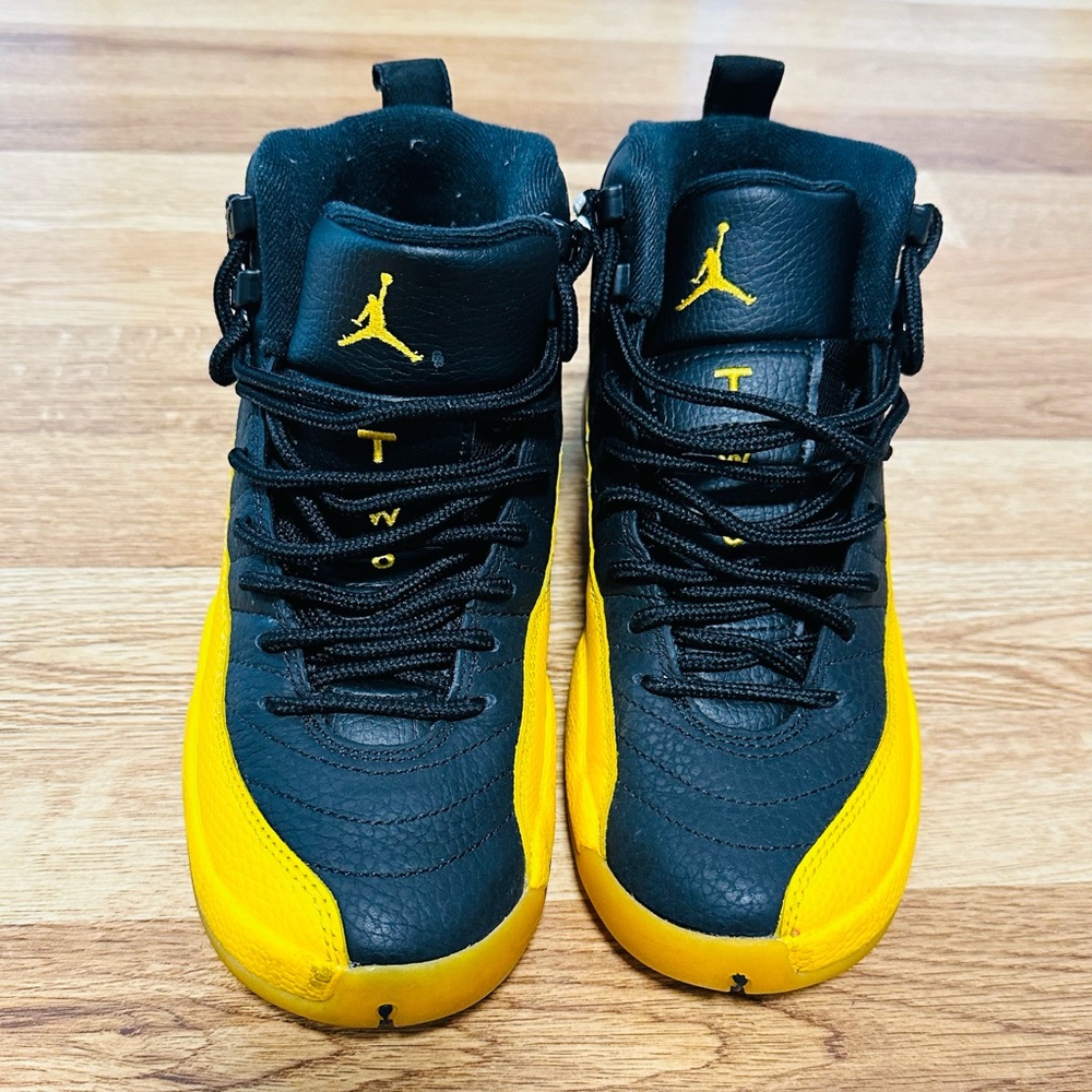 JORDAN 12